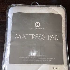 Hotel Collection Mattress Pad NWT